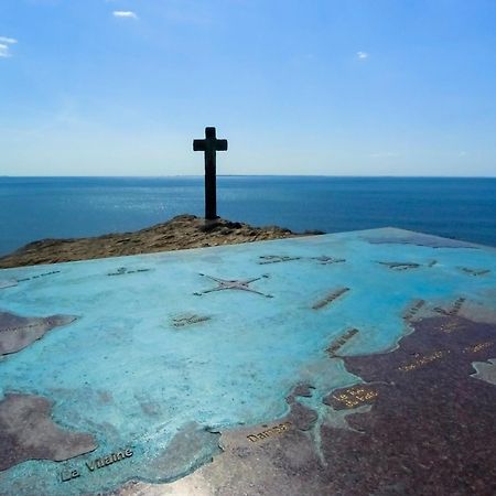 Le Gite Des Algues Séné Esterno foto